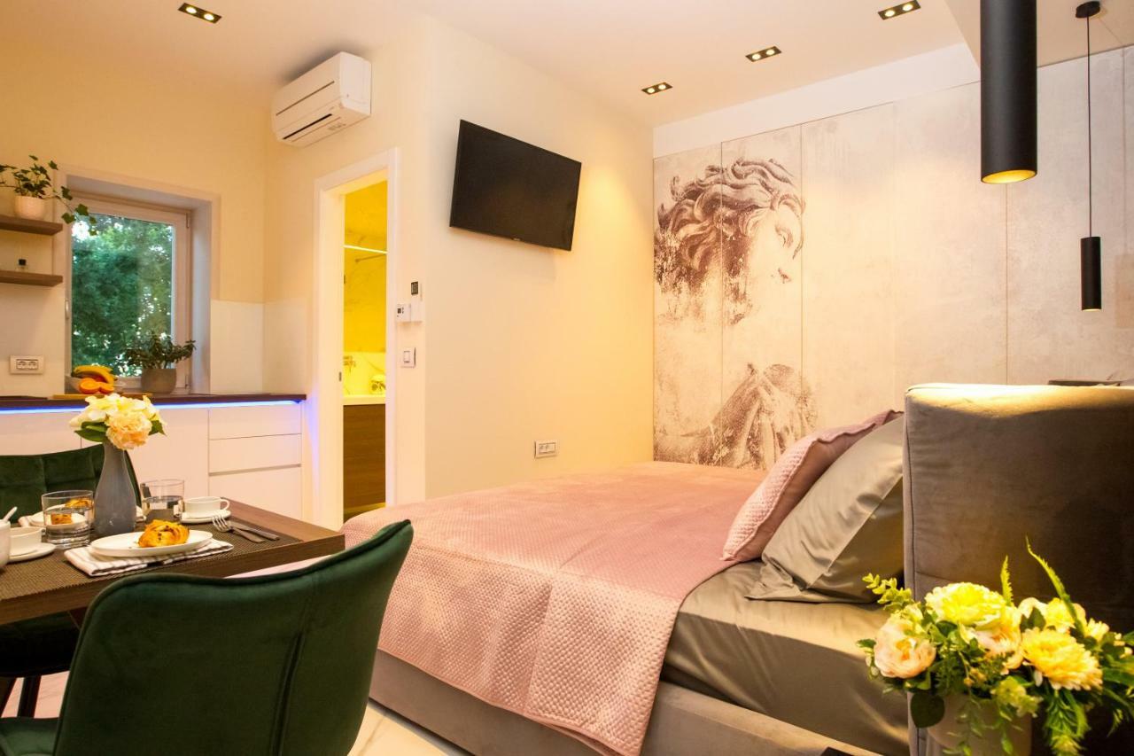 Apartmani Paklenica Noa Starigrad Paklenica Luaran gambar